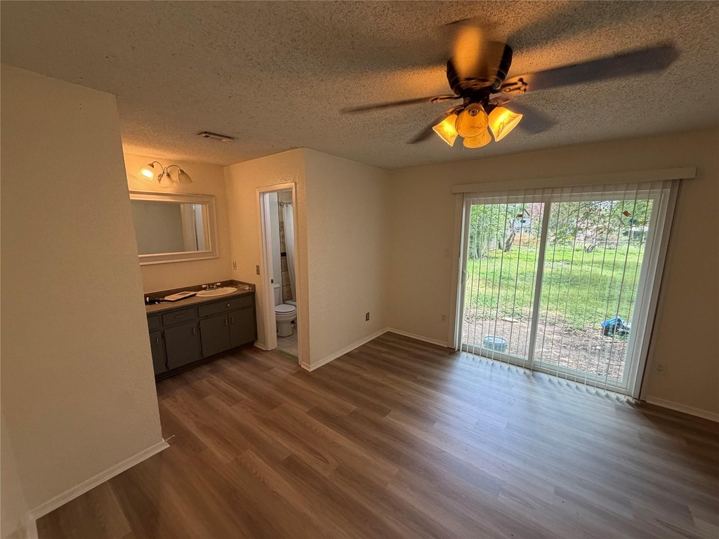1309 Radam Cir - Photo 17