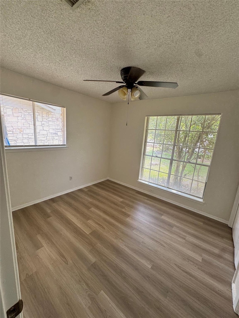 1309 Radam Cir - Photo 8
