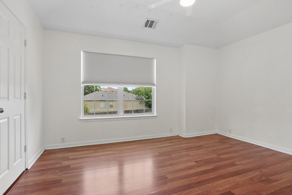 14621 Lantern Dr - Photo 26
