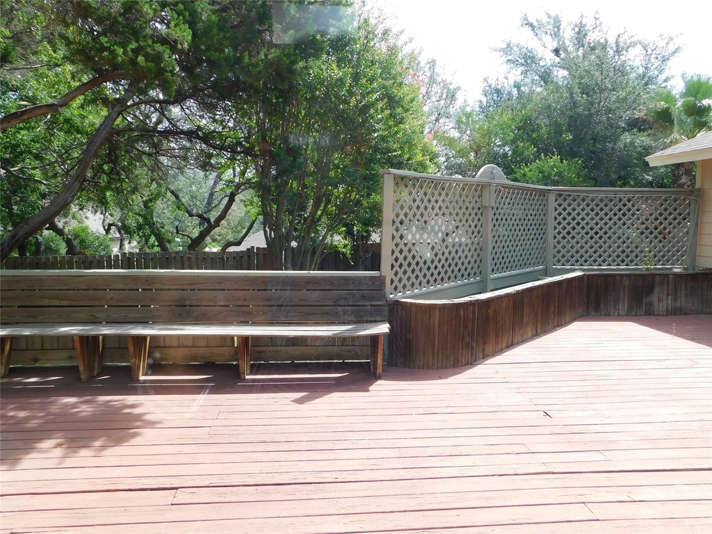 1006 Porpoise St - Photo 8