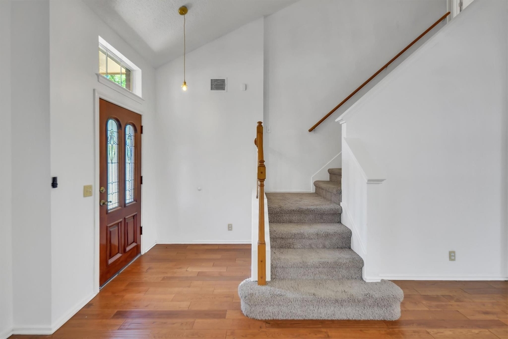 12900 Medina River Way - Photo 2