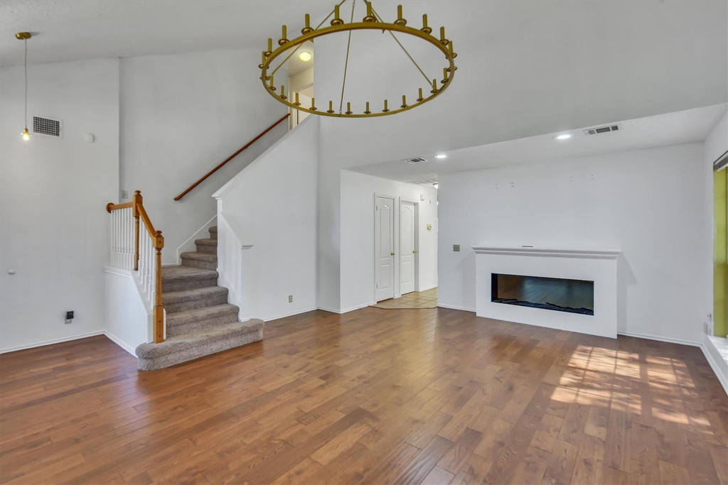 12900 Medina River Way - Photo 24