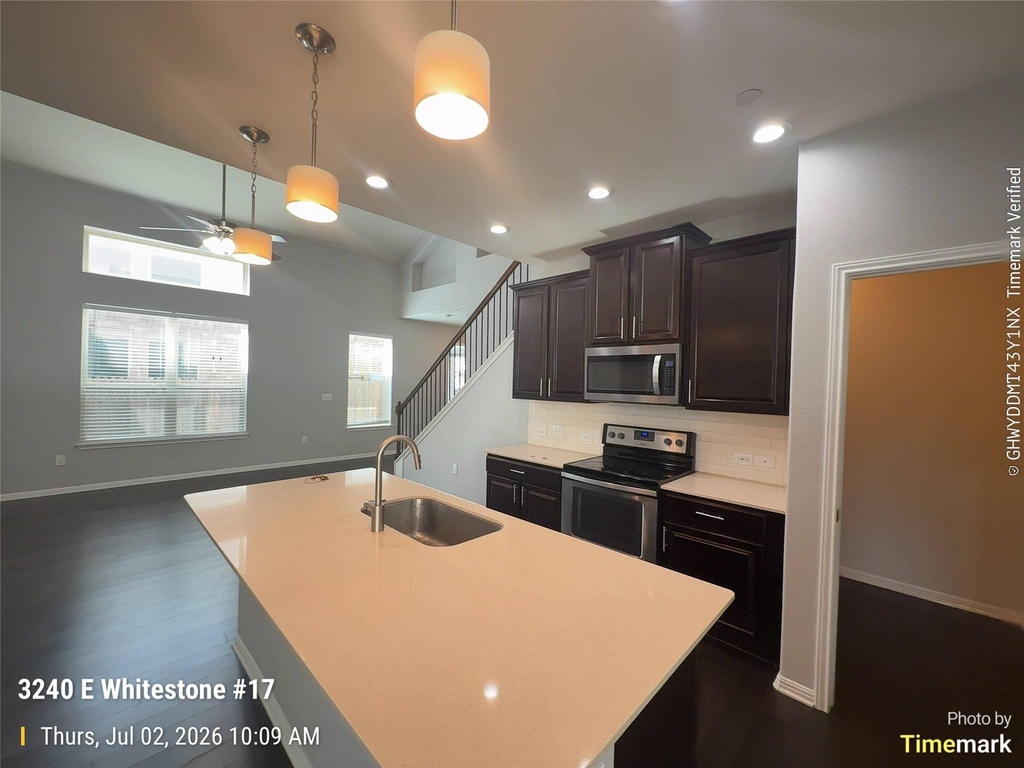 3240 E Whitestone Blvd - Photo 20