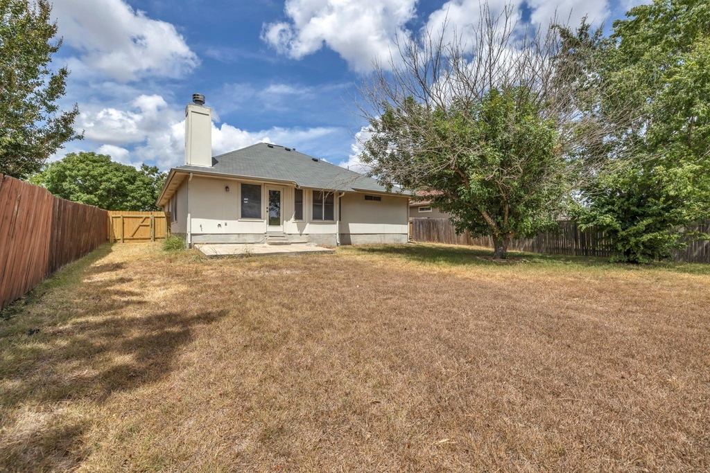 216 Meadowside Dr - Photo 37