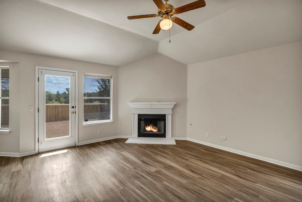 216 Meadowside Dr - Photo 19