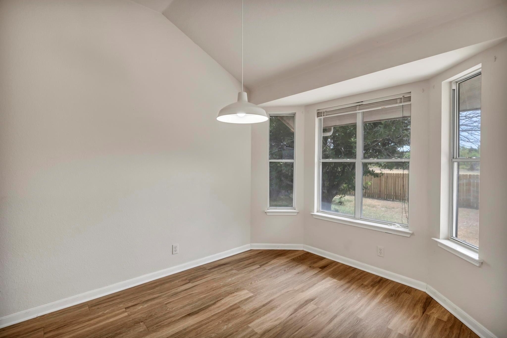 216 Meadowside Dr - Photo 23