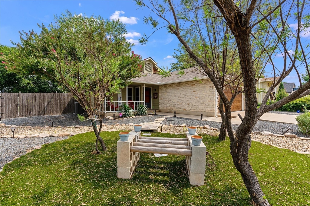 512 Edwards Dr - Photo 33