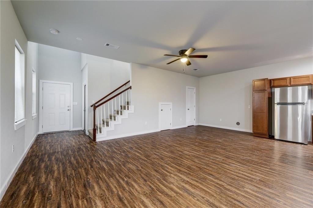 906 Quartz Ct - Photo 5