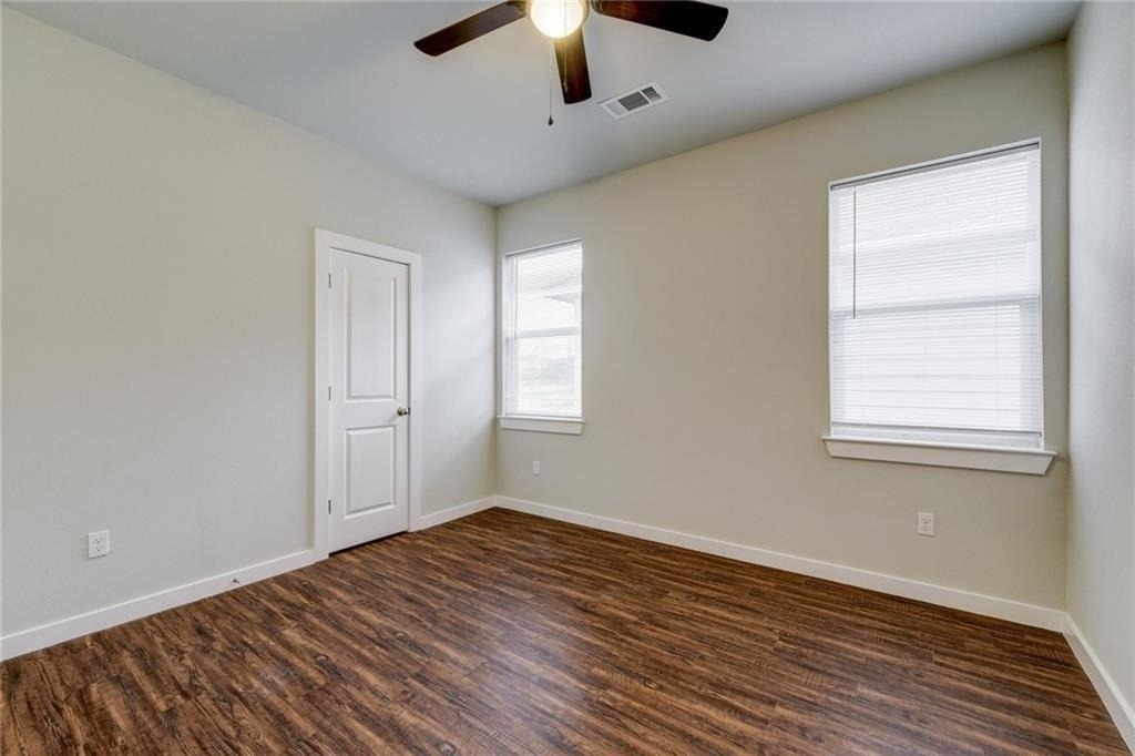 906 Quartz Ct - Photo 11