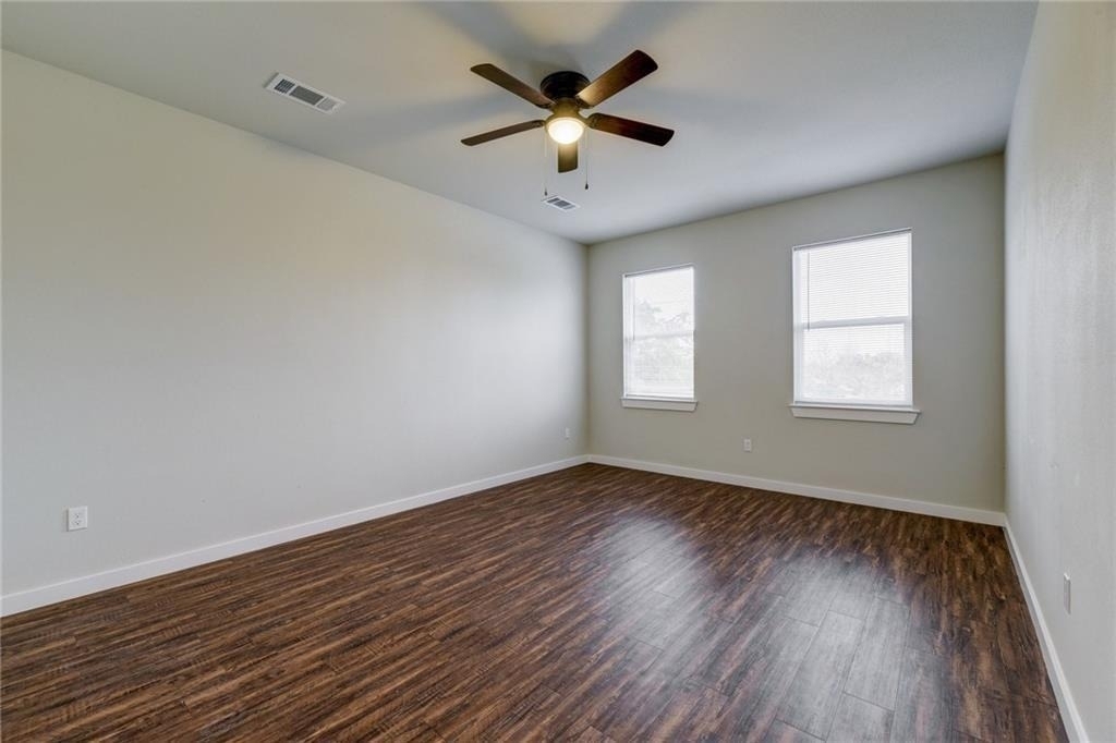 906 Quartz Ct - Photo 8