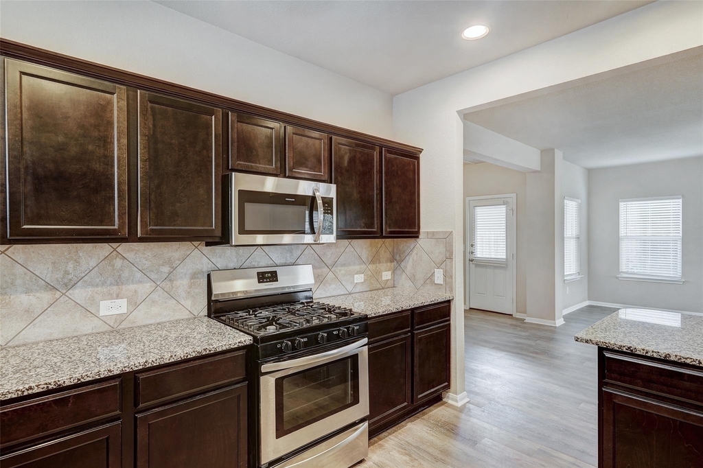 3207 Tilmon Ln - Photo 18