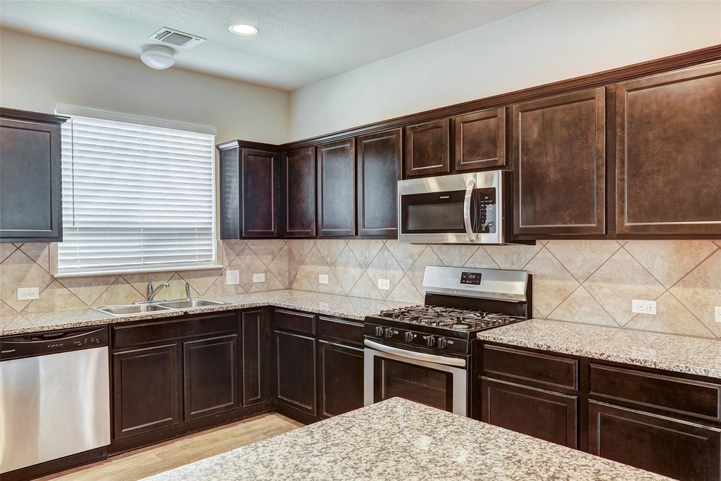 3207 Tilmon Ln - Photo 16