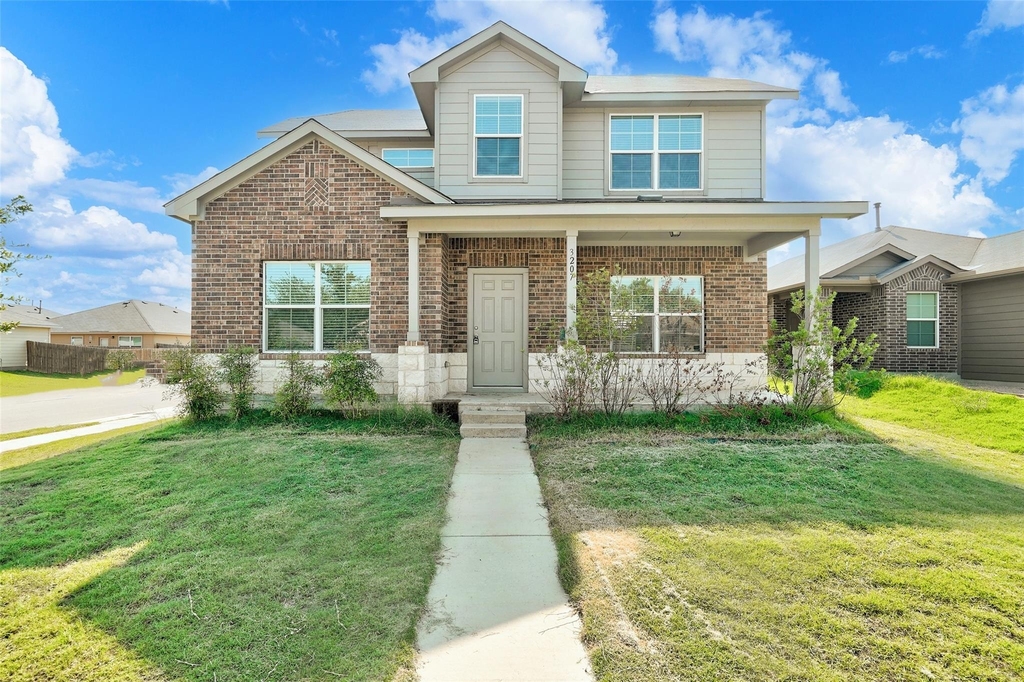 3207 Tilmon Ln - Photo 0