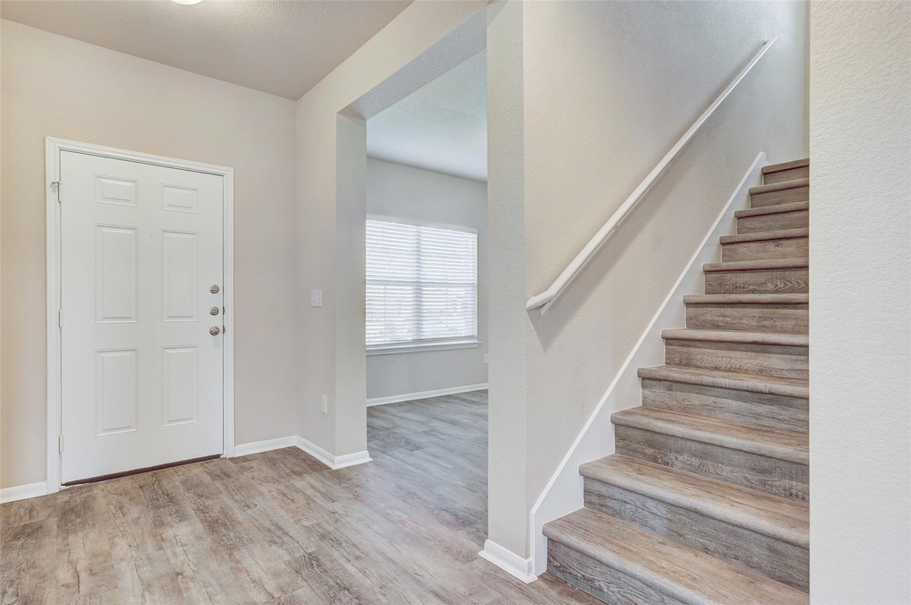 3207 Tilmon Ln - Photo 3