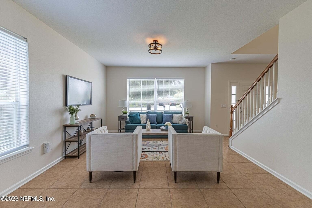 654 Sweet Orange Terrace - Photo 4