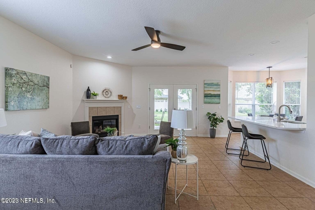 654 Sweet Orange Terrace - Photo 7