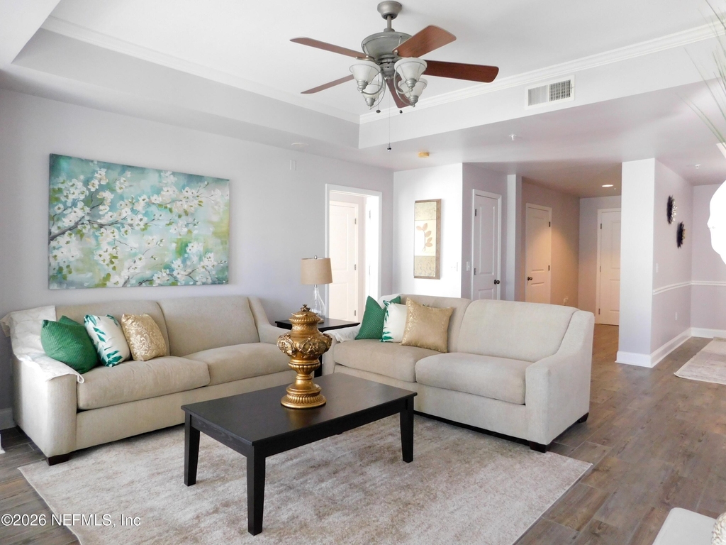 400 E Bay Street - Photo 7