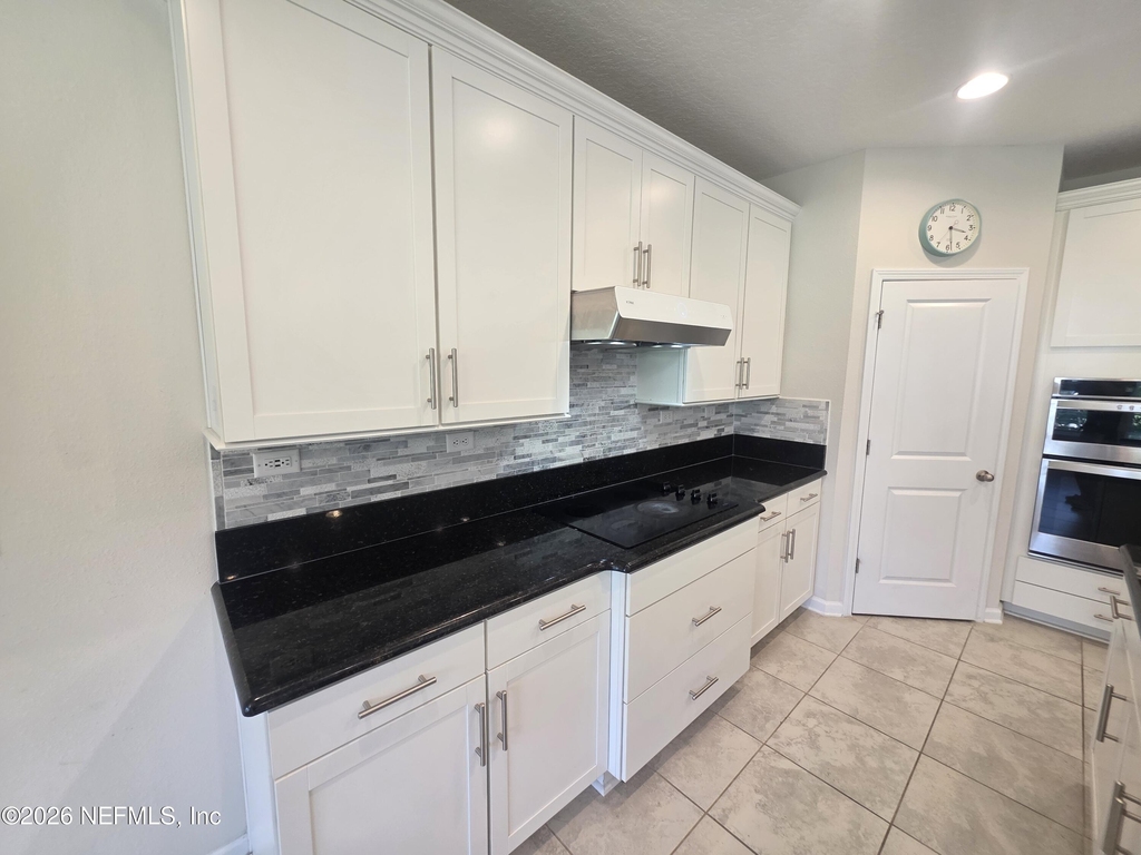 2122 Hawkeye Place - Photo 16