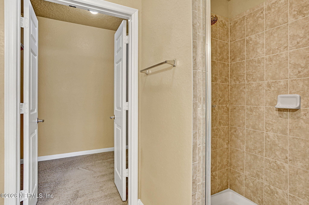8539 Gate Parkway - Photo 12