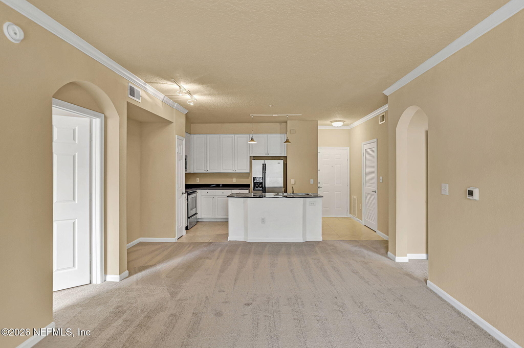 8539 Gate Parkway - Photo 14