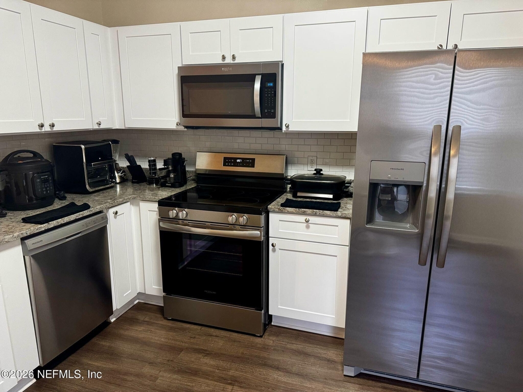 7946 Melvin Road - Photo 5