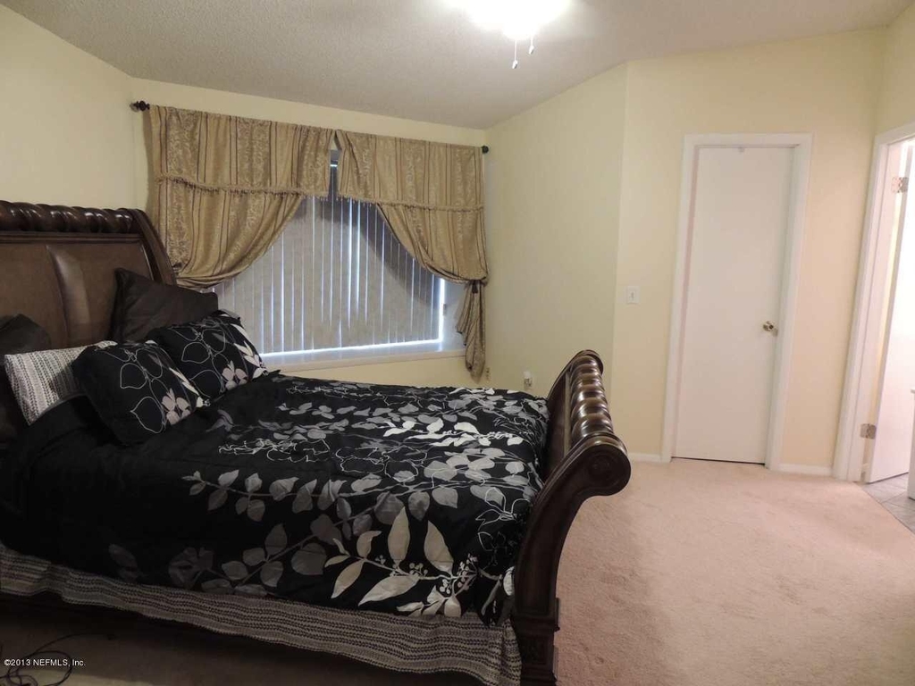 8055 Creedmoor Drive - Photo 6