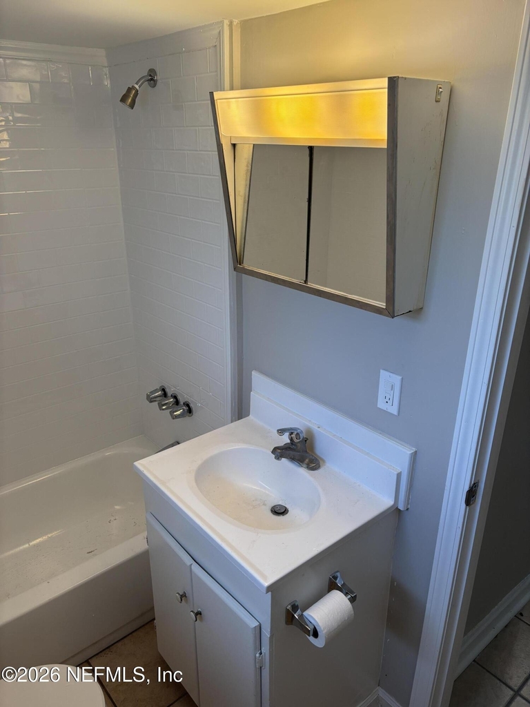 3552 College Street - Photo 4