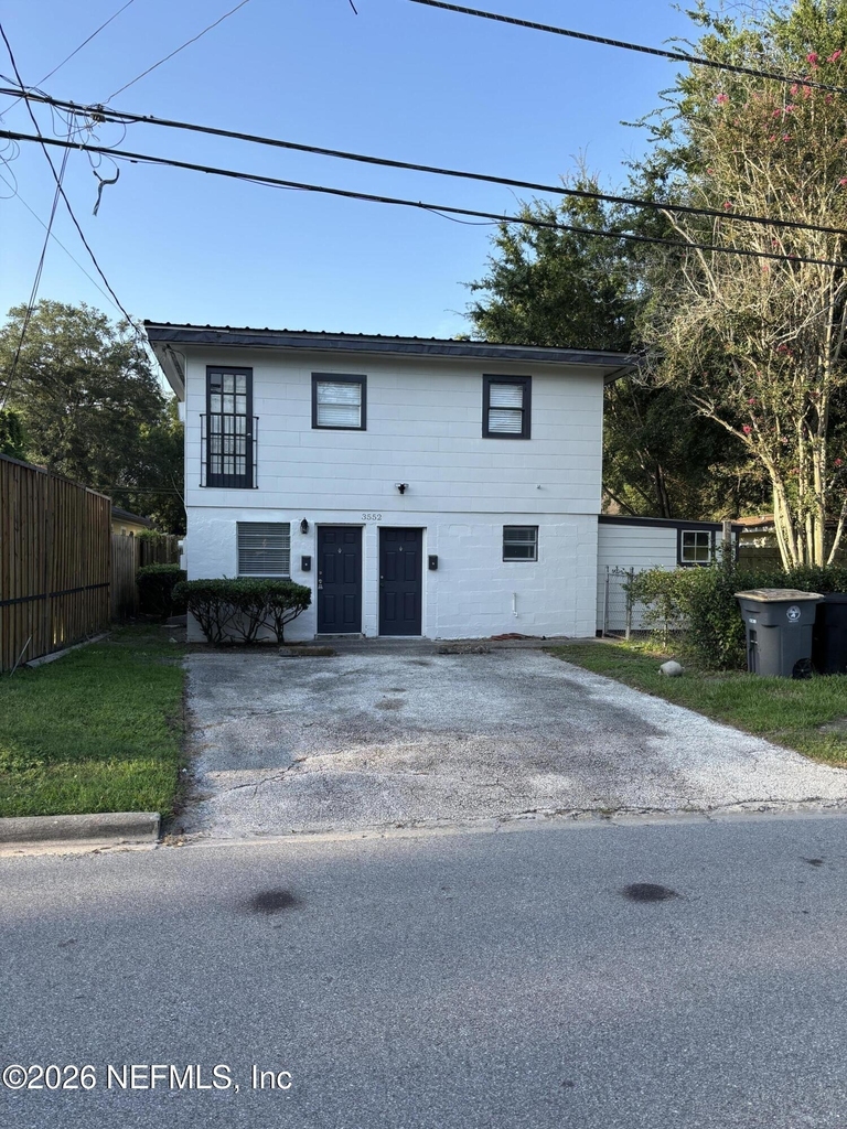 3552 College Street - Photo 1