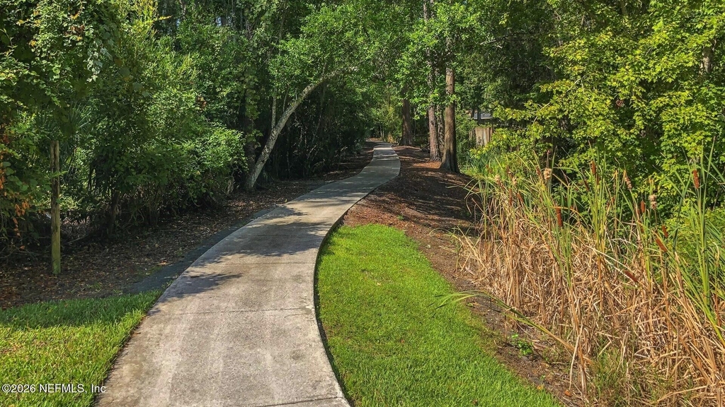 13009 Bent Pine Court E - Photo 19