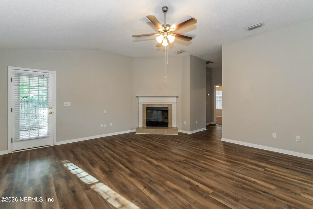 6401 Sarahs View Court - Photo 4