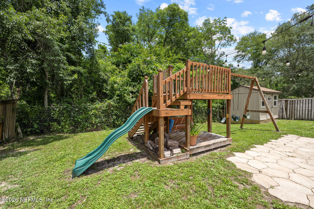 8575 Crooked Tree Drive - Photo 34