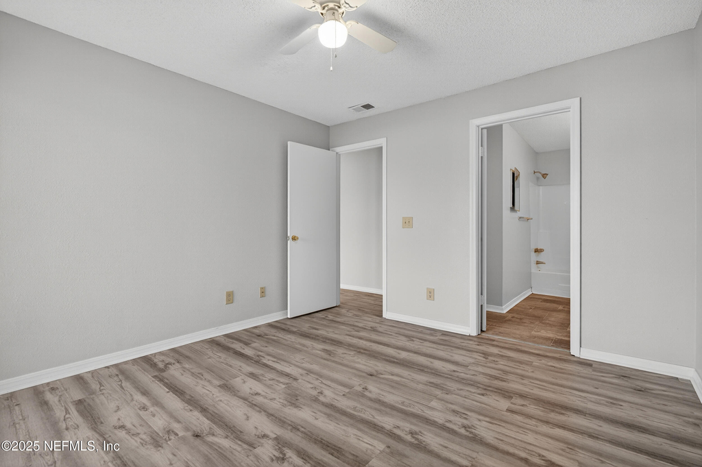 10200 Belle Rive Boulevard - Photo 14