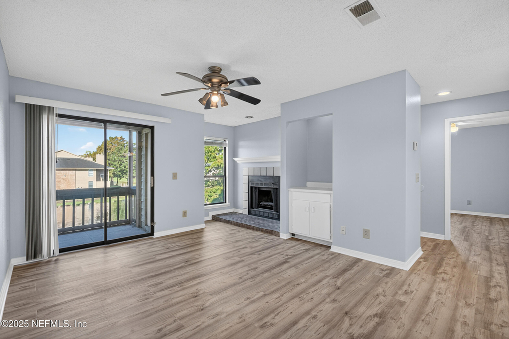 10200 Belle Rive Boulevard - Photo 3