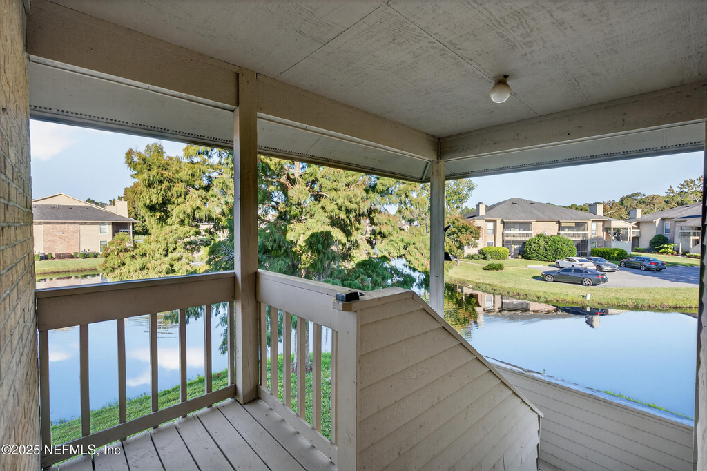 10200 Belle Rive Boulevard - Photo 0