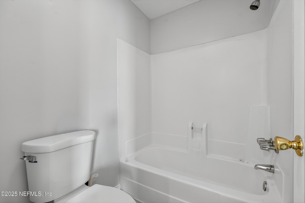 10200 Belle Rive Boulevard - Photo 10
