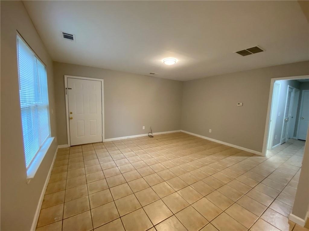 130 River Pointe Court Sw - Photo 4