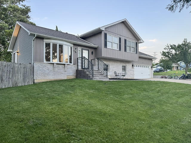 2s151 Avondale Lane - Photo 0
