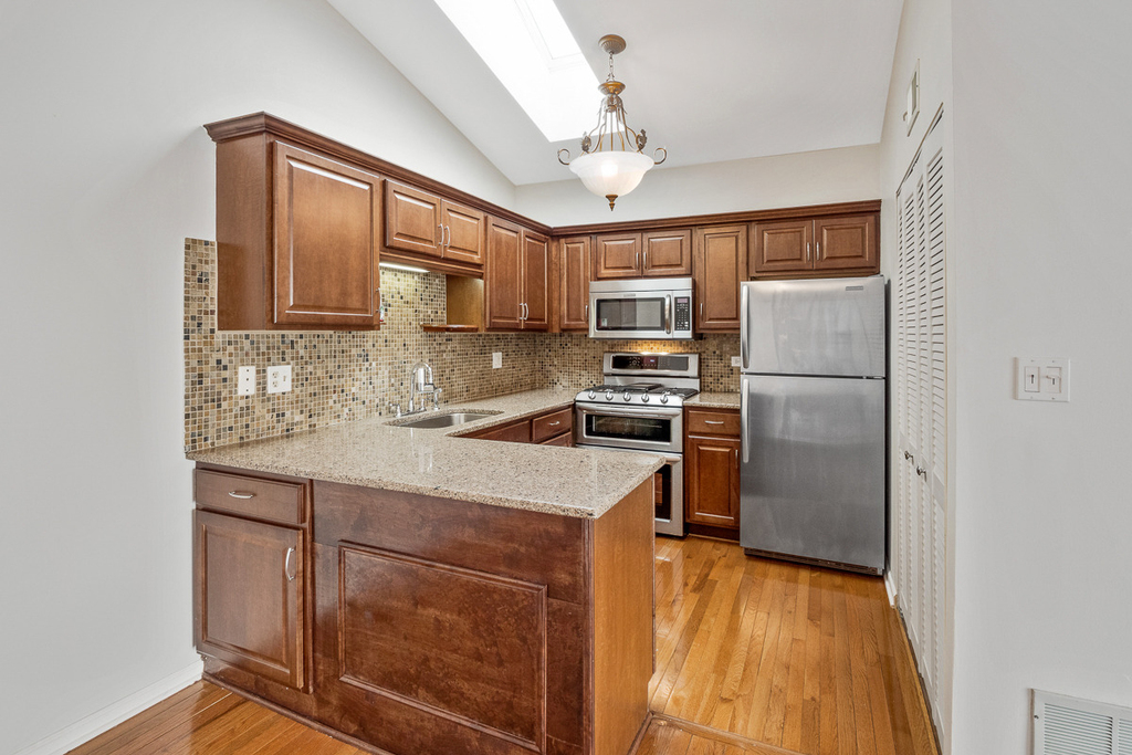 450 Bridle Trail - Photo 11