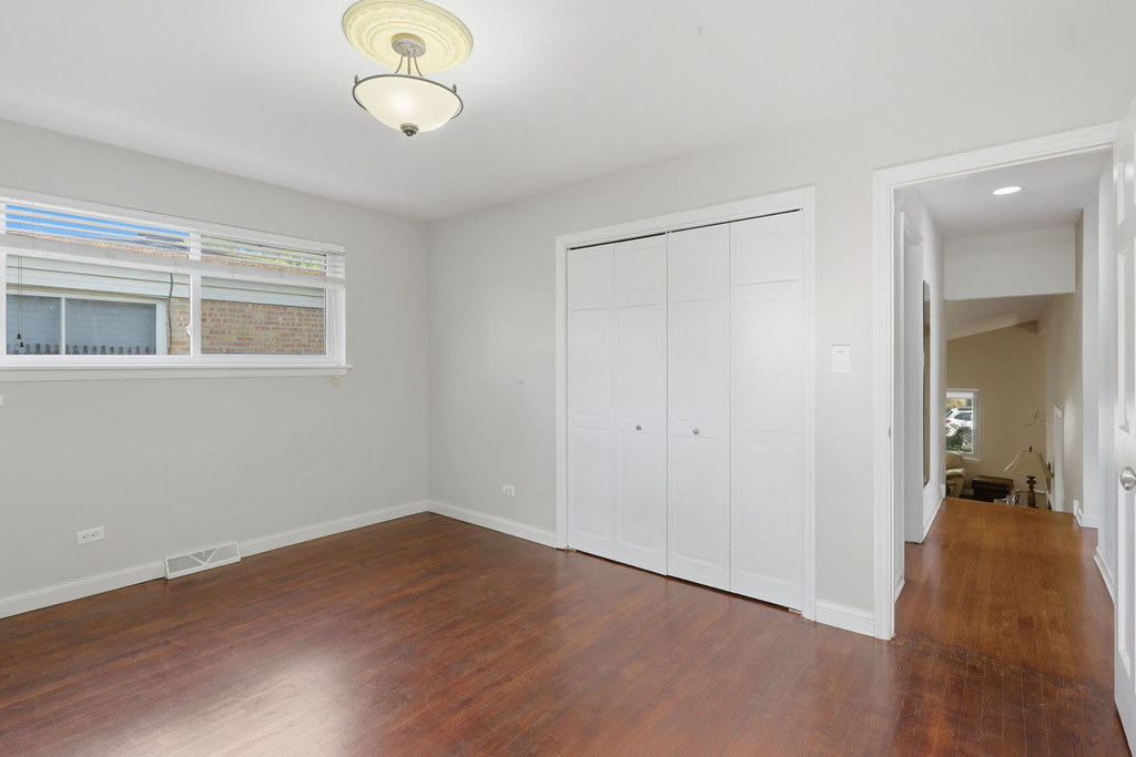 613 Leamington Avenue - Photo 15