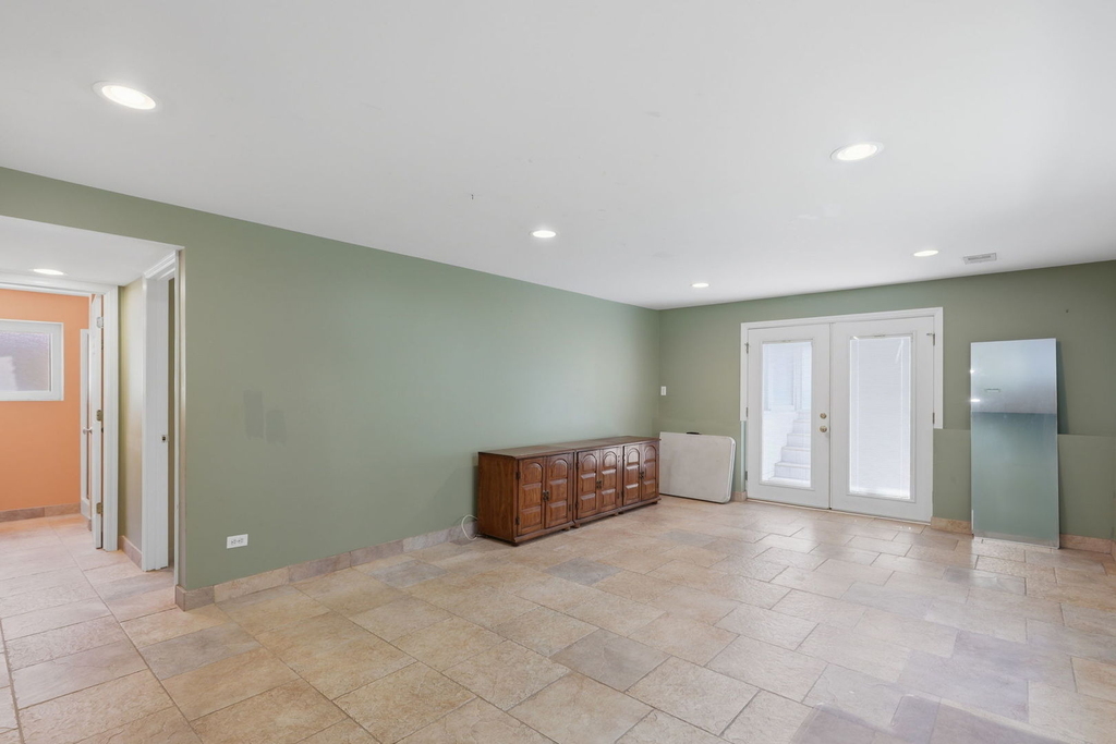 613 Leamington Avenue - Photo 19