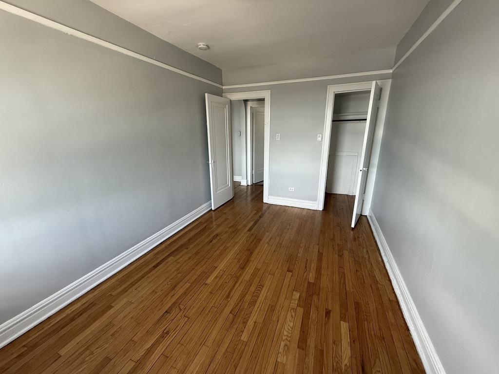 5910 W 26th Street - Photo 8