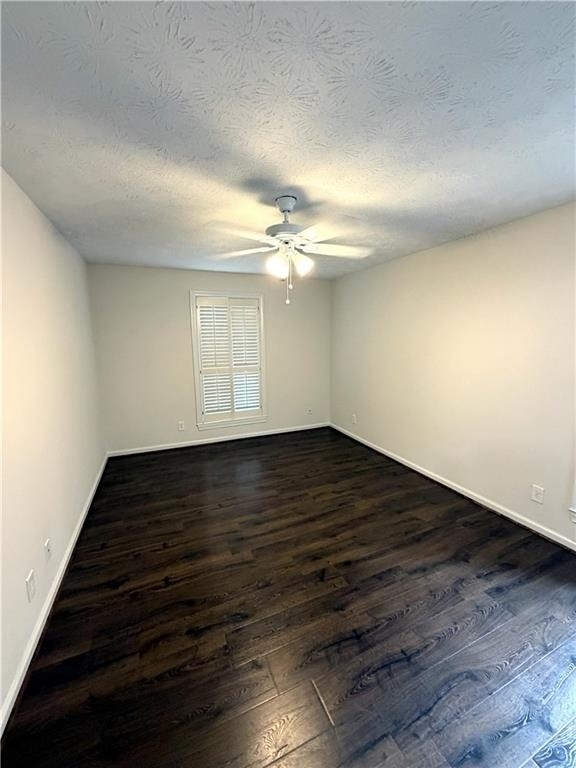 3513 Essex Avenue - Photo 13