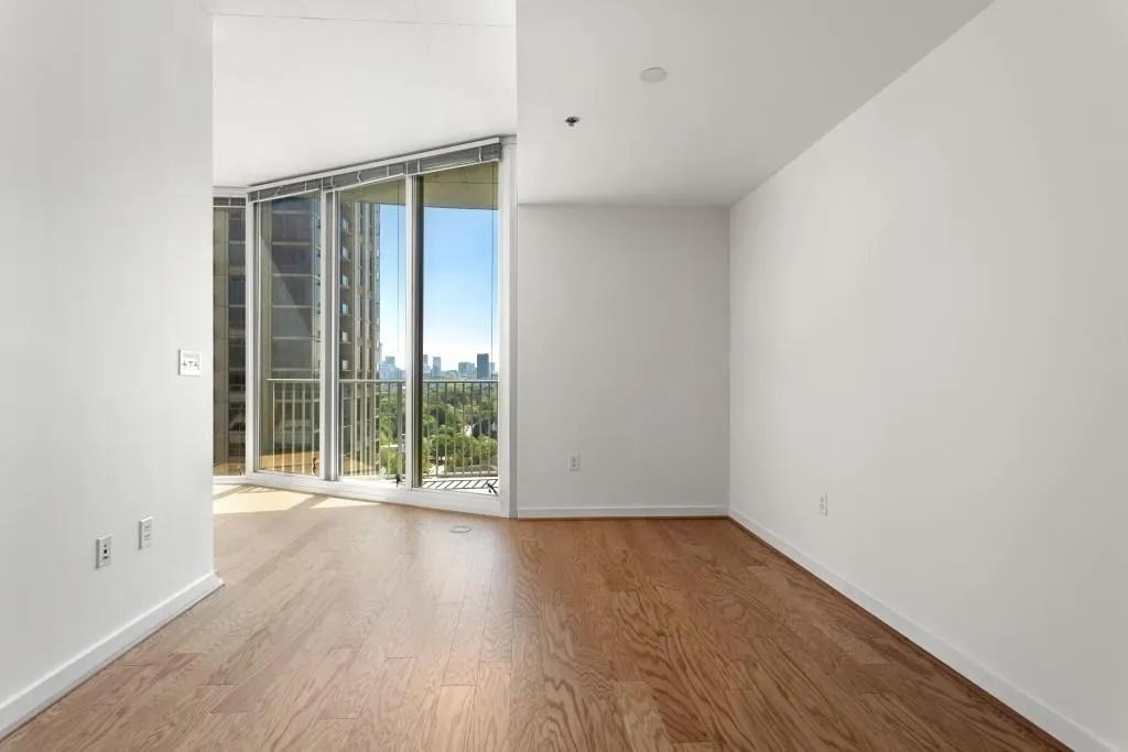 361 17th Street Nw - Photo 5