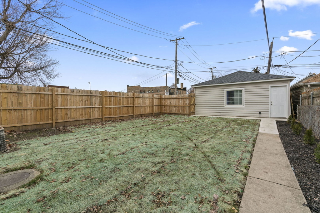 5542 W 64th Street - Photo 31