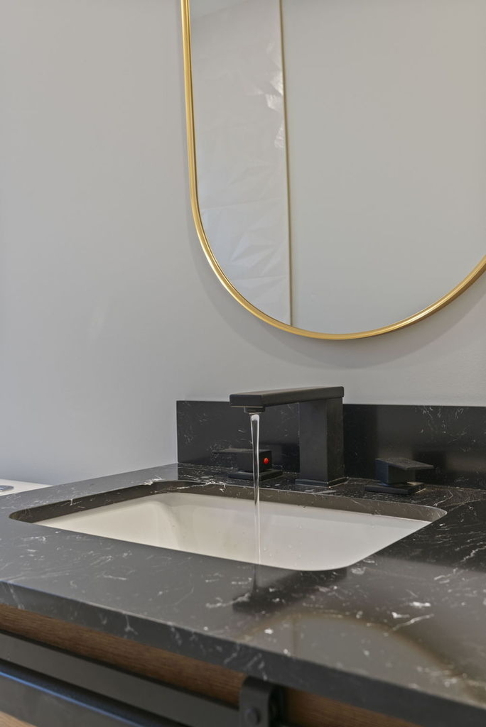 5542 W 64th Street - Photo 8