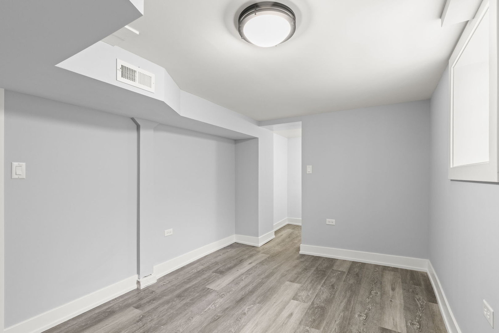 5542 W 64th Street - Photo 27