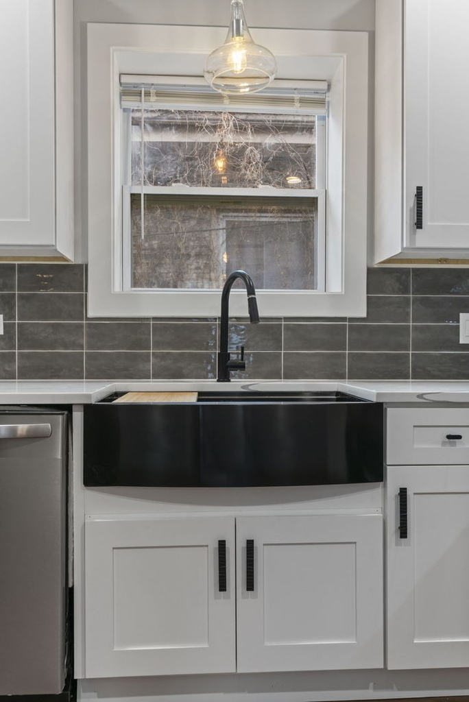 5542 W 64th Street - Photo 15