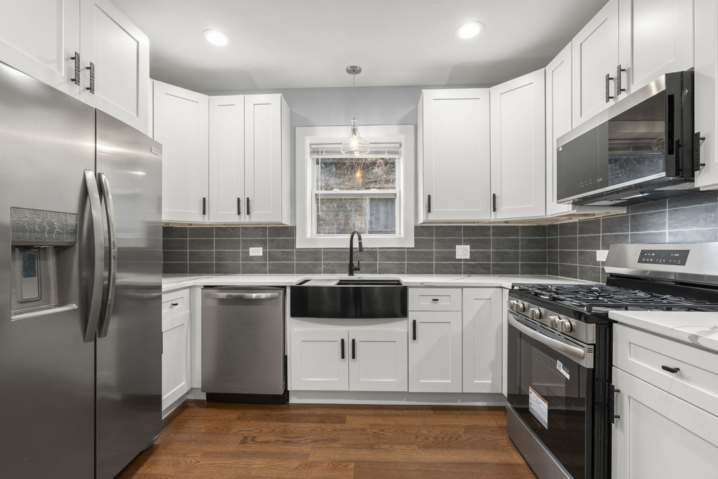 5542 W 64th Street - Photo 12