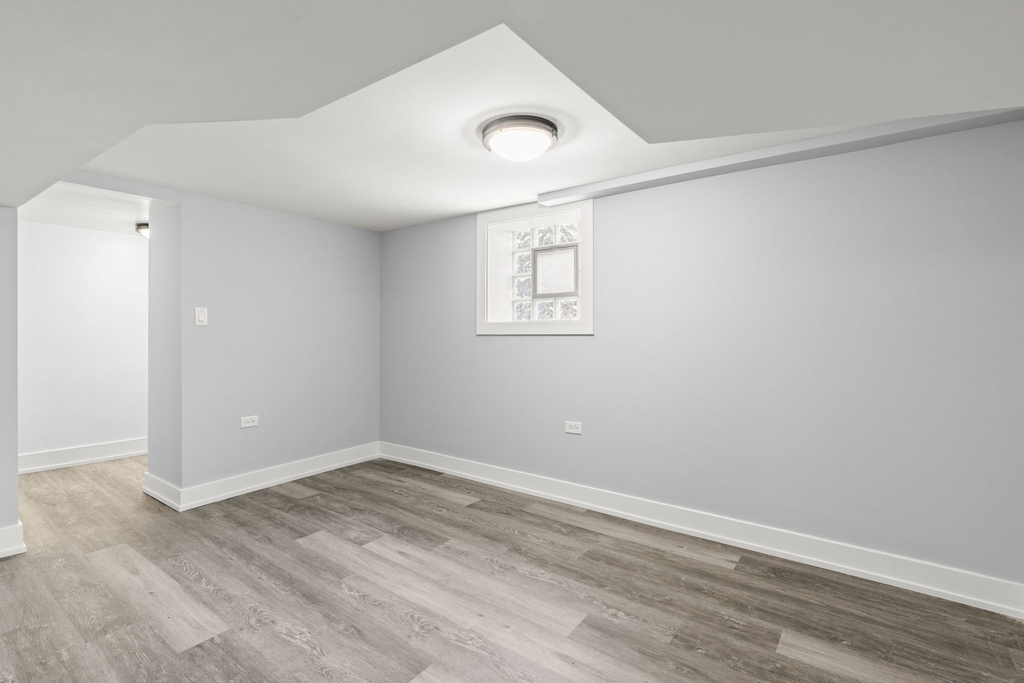 5542 W 64th Street - Photo 26