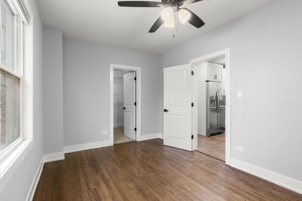 5542 W 64th Street - Photo 10